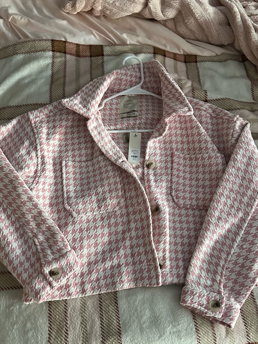 Francesca's Collections Pink & White Cropped Blazer